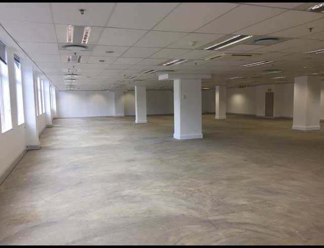 2,467M² OFFICE TO LET IN CAPE TOWN CITY CENTRE